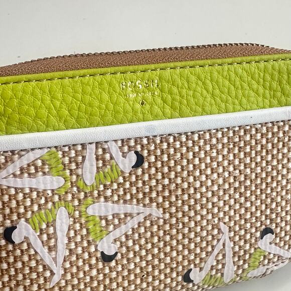 Fossil Tessa Zip Around Clutch Wallet Lime Natural Gymnast Diver Print - Picture 2 of 12